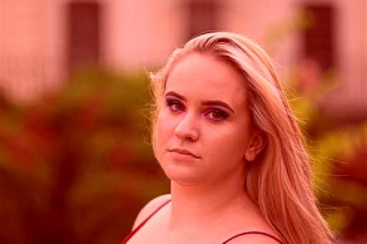 Sage, 21, a blonde amber-eyed middle eastern companion based in Britel. Offering Striptease, Dinner Date, Party Girl. Available for incall and outcall, overn...