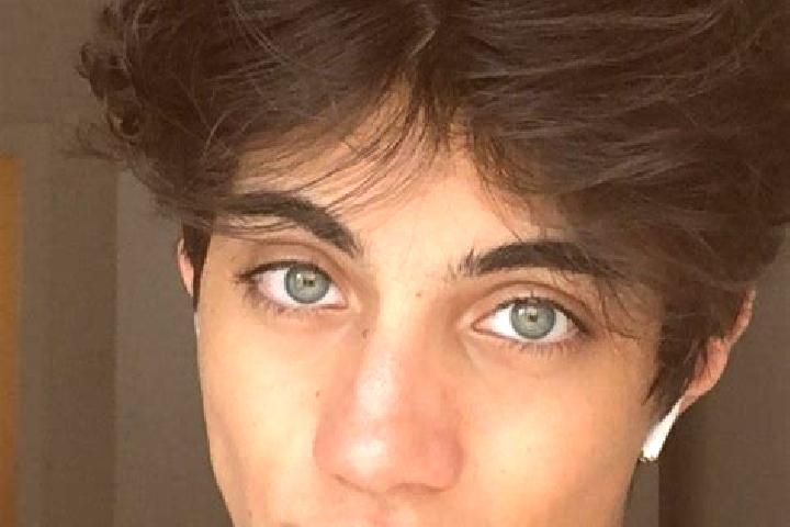 Sage, 21, a chestnut grey-eyed indian companion based in Qanqarmeh. Offering Travel Companion, Erotic Massage, Striptease. Available for incall and outcall, ...