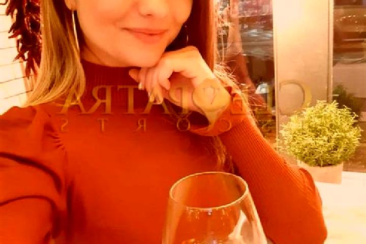 Sage, 21, a red amber-eyed slavic companion based in Suslovo. Offering Striptease, OWO, Dinner Date, Erotic Massage, Party Girl. Available for incall and out...