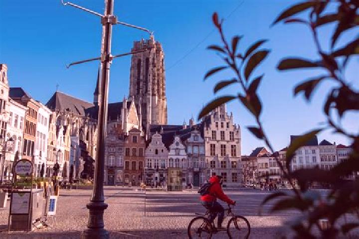Sage, 21 — Escort in Mechelen-aan-de-Maas, Belgium