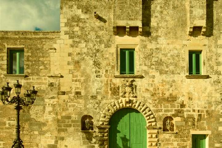 Sage, 21 — Escort in Minervino di Lecce, Italy