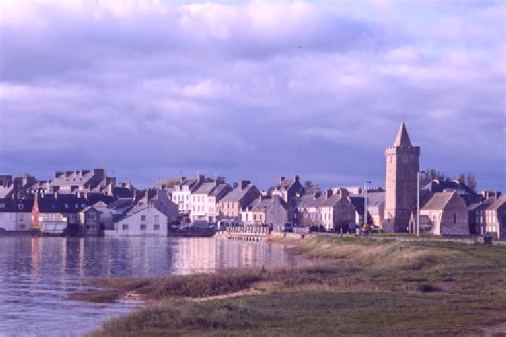 Sage, 21 — Escort in Portbail, France