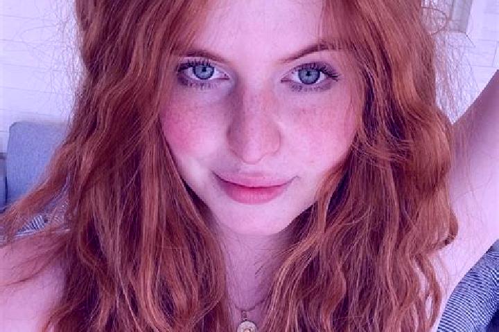Sage, 21 — Escort in Redhead, Australia