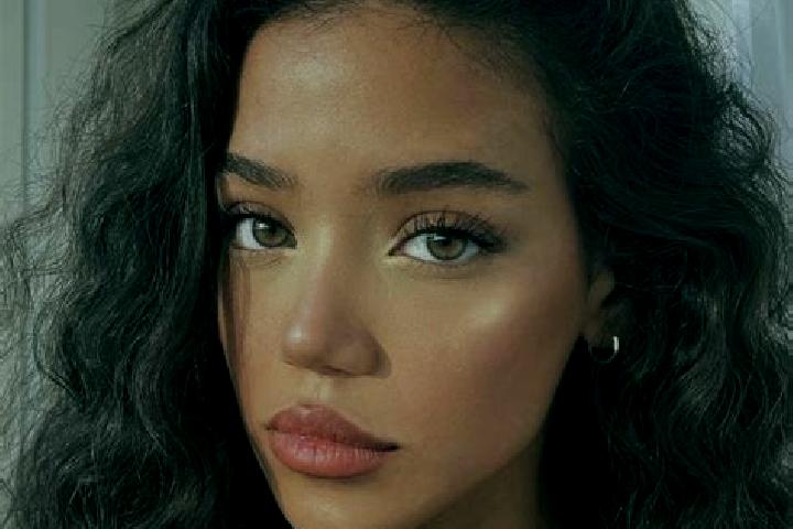 Sage, 22, a black brown-eyed mediterranean companion based in Keedysville. Offering Roleplay, Erotic Massage, Massage, Dinner Date. Available for incall and ...