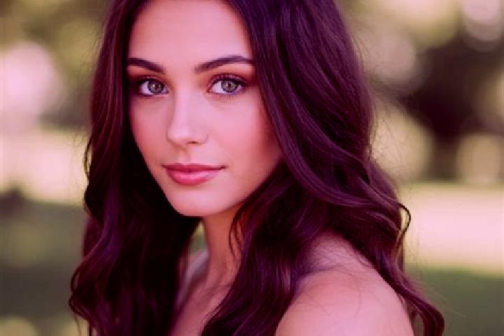 Sage, 22, a brunette hazel-eyed mixed companion based in Zothe. Offering Deep French Kissing, Dinner Date, Girlfriend Experience, GFE. Available for incall a...