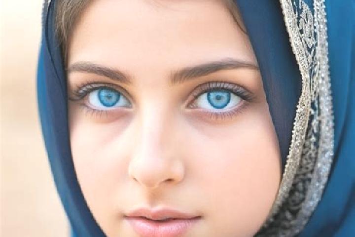 Sage, 22, a dark blonde blue-eyed middle eastern companion based in Sarai Sidhu. Offering Travel Companion, 69, Dinner Date, Deep French Kissing. Available f...