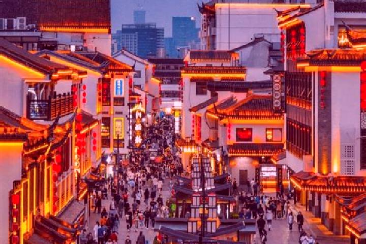 Sage, 22 — Escort in Guanqian, China