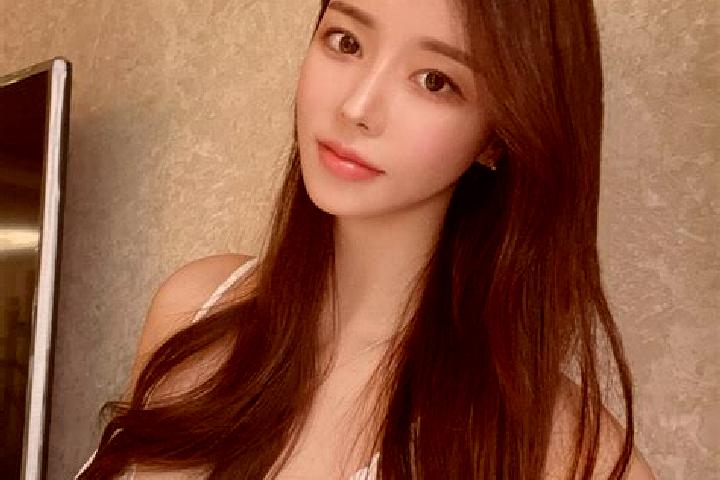 Sage, 22 — Escort in Xininglu, China