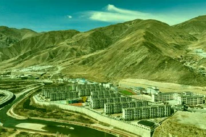 Sage, 22 — Escort in Yushu, China