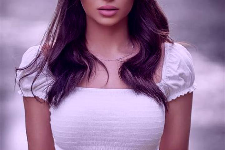 Sage, 23, a brunette brown-eyed european companion based in Caribo. Offering Duos, A-Level, BDSM. Available for incall and outcall, day and evening dates.
