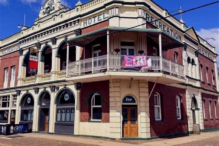 Sage, 23 — Escort in Boulder, Australia