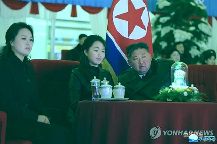 Sage, 23 — Escort in Hukkyo-ri, North Korea