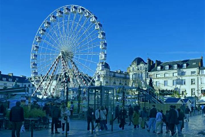 Sage, 23 — Escort in Ingre, France