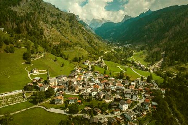 Sage, 23 — Escort in Rocca Pietore, Italy