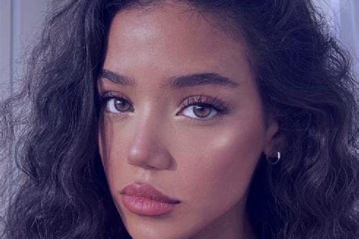 Sage, 24, a black brown-eyed ebony companion based in Sandy Valley. Offering Couples, Girlfriend Experience, BDSM. Available for incall and outcall, overnigh...