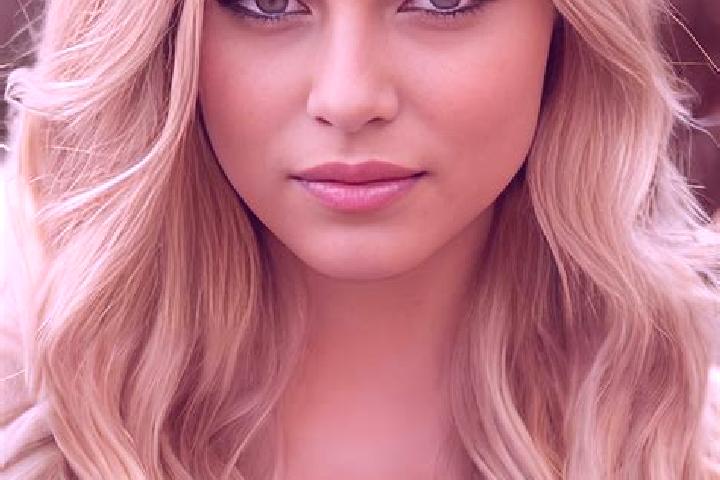 Sage, 24, a dark blonde grey-eyed middle eastern companion based in Los Lopez. Offering Dinner Date, Deep French Kissing, A-Level. Available for incall and o...