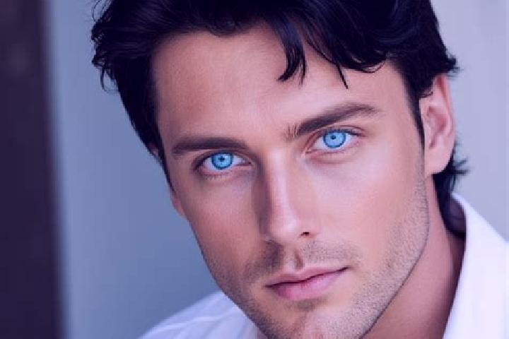 Sage, 24, a red blue-eyed caucasian companion based in Sinargalih. Offering Dinner Date, Striptease, Deep French Kissing, CIM, Prostate Massage. Available fo...