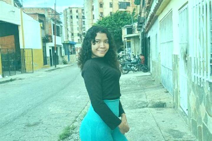 Sage, 24 — Escort in Moron, Venezuela