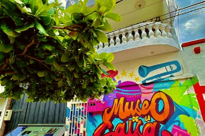 Sage, 24 — Escort in Tallaboa, Puerto Rico