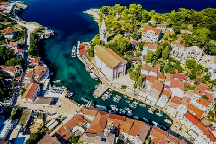 Sage, 24 — Escort in Veli Losinj, Croatia