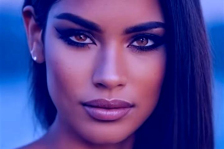 Sage, 25, a black brown-eyed latina companion based in Kobylnica. Offering Erotic Massage, Deep French Kissing, Girlfriend Experience, Domination, Fetish. Av...