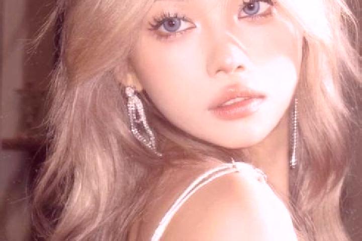 Sage, 25, a blonde blue-eyed asian companion based in Szabas. Offering Couples, Deep French Kissing, Prostate Massage, Striptease, GFE. Available for incall ...