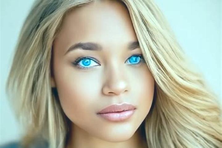Sage, 25, a blonde blue-eyed latina companion based in Trogui. Offering Fetish, 69, A-Level, Massage, BDSM. Available for incall and outcall, overnight booki...