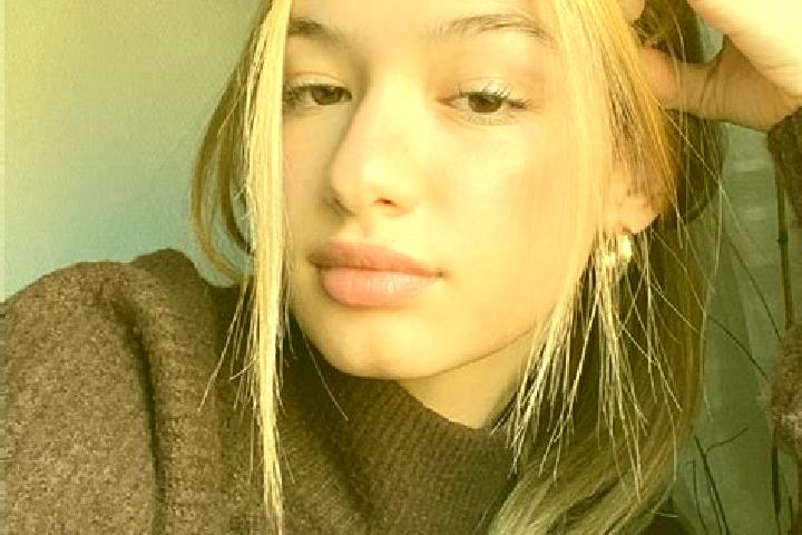 Sage, 25, a blonde brown-eyed asian companion based in Puerto Villarroel. Offering Fetish, Domination, Roleplay. Available for incall and outcall, day and ev...
