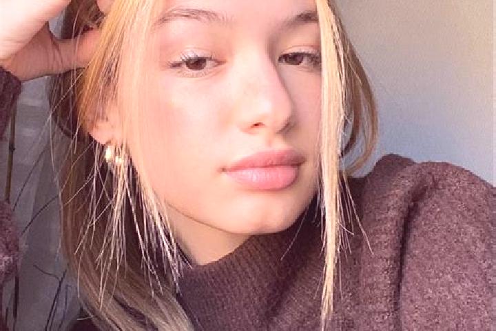Sage, 25, a blonde brown-eyed caribbean companion based in Osikov. Offering OWO, Striptease, Deep French Kissing. Available for incall and outcall, overnight...