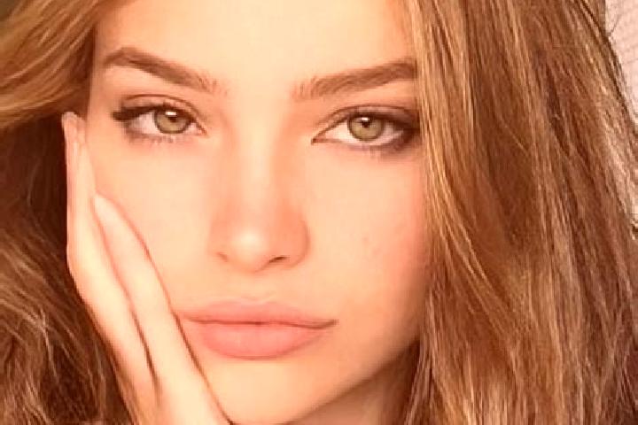 Sage, 25, a blonde brown-eyed mixed companion based in Koezepso-Ferencvaros. Offering Roleplay, Couples, GFE, CIM, Tantra. Available for incall and outcall, ...