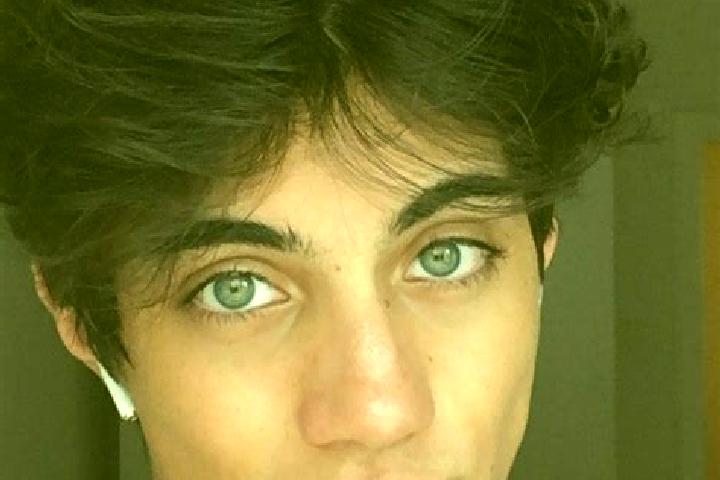 Sage, 25, a chestnut green-eyed caucasian companion based in Kebili. Offering 69, Duos, Erotic Massage. Available for incall and outcall, day and evening dates.