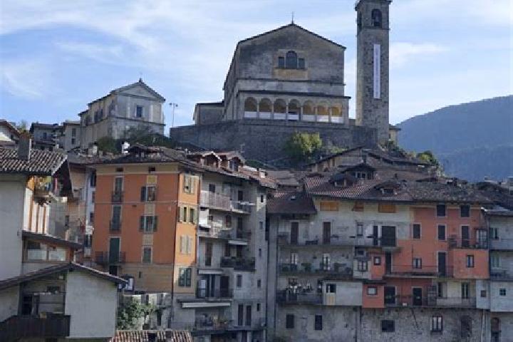 Sage, 25 — Escort in Cassinetta di Lugagnano, Italy