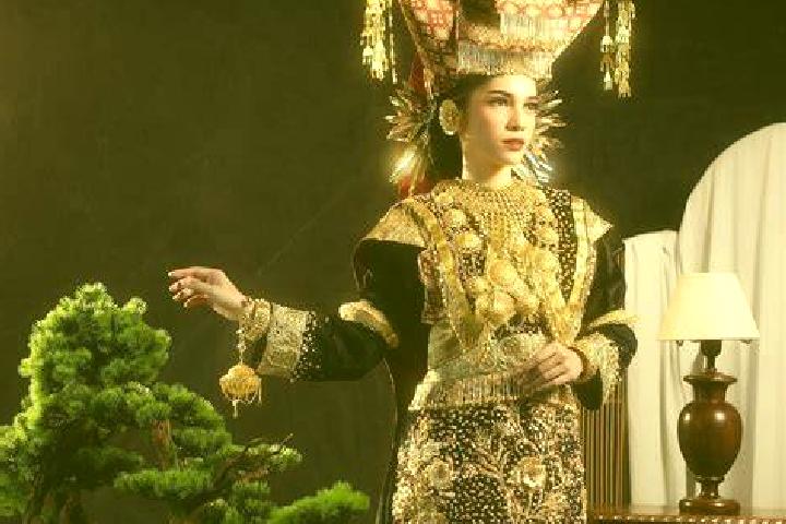 Sage, 25 — Escort in Sungayang, Indonesia