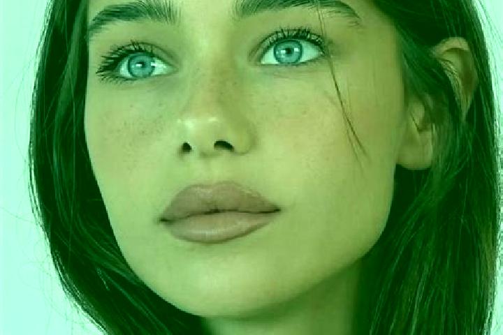 Sage, 26, a brunette brown-eyed middle eastern companion based in Zharrez. Offering Travel Companion, Duos, Overnight, Girlfriend Experience. Available for i...