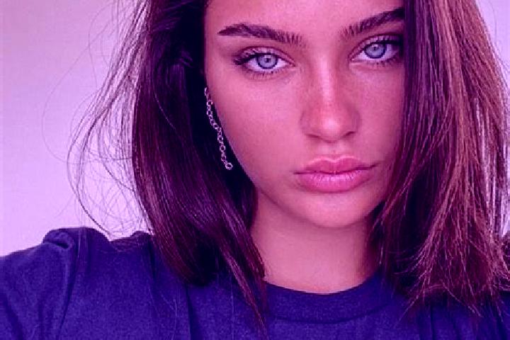 Sage, 26, a brunette dark-eyed mixed companion based in Laoguie. Offering Erotic Massage, Deep French Kissing, Prostate Massage, Fetish, Dinner Date. Availab...