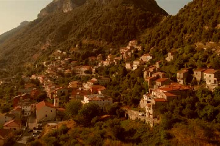 Sage, 26 — Escort in Magliano Vetere, Italy