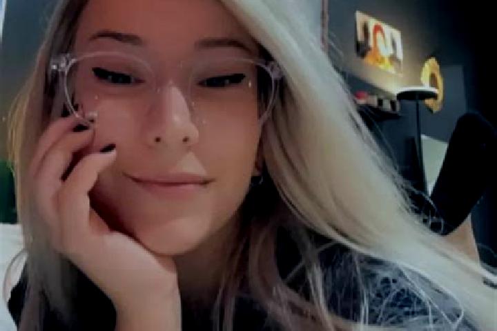 Sage, 27, a blonde dark-eyed slavic companion based in Kywe Da Yut. Offering Domination, Overnight, Erotic Massage. Available for incall and outcall, day and...