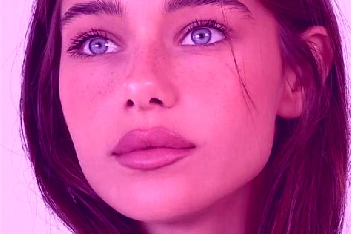 Sage, 27, a brunette brown-eyed mediterranean companion based in Vanju-Mare. Offering Duos, CIM, Roleplay. Available for incall and outcall, overnight bookin...