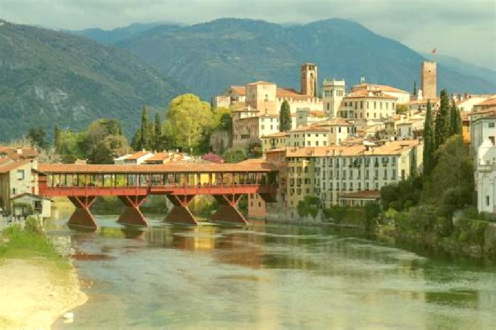 Sage, 27 — Escort in Besano, Italy