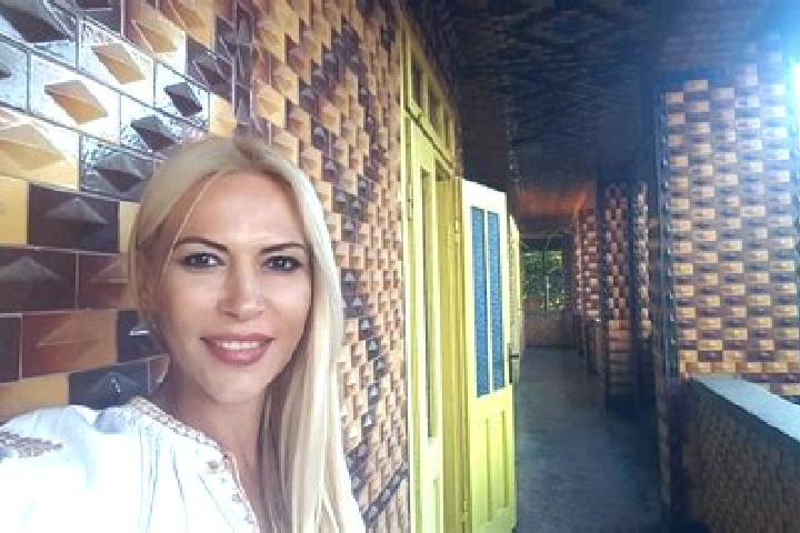 Sage, 27 — Escort in Feldru, Romania