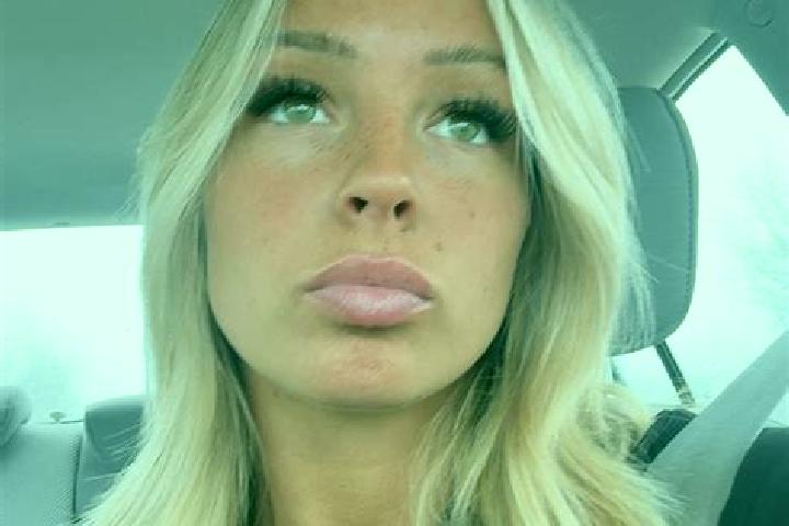 Sage, 27 — Escort in Olby, France