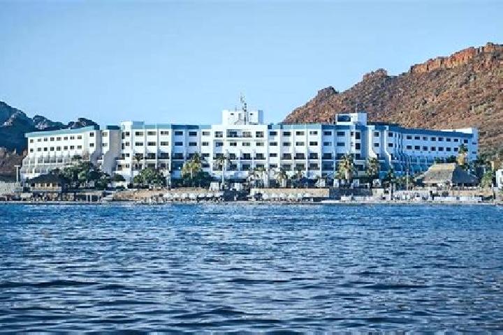Sage, 27 — Escort in Puerto San Carlos, Mexico