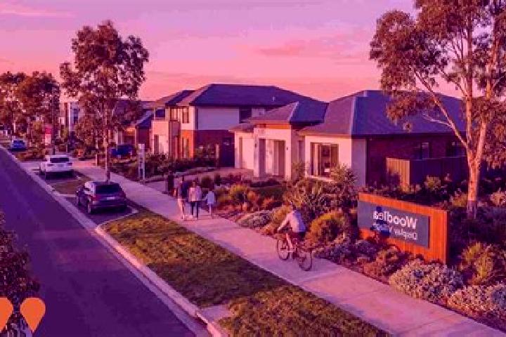 Sage, 27 — Escort in Rockbank, Australia