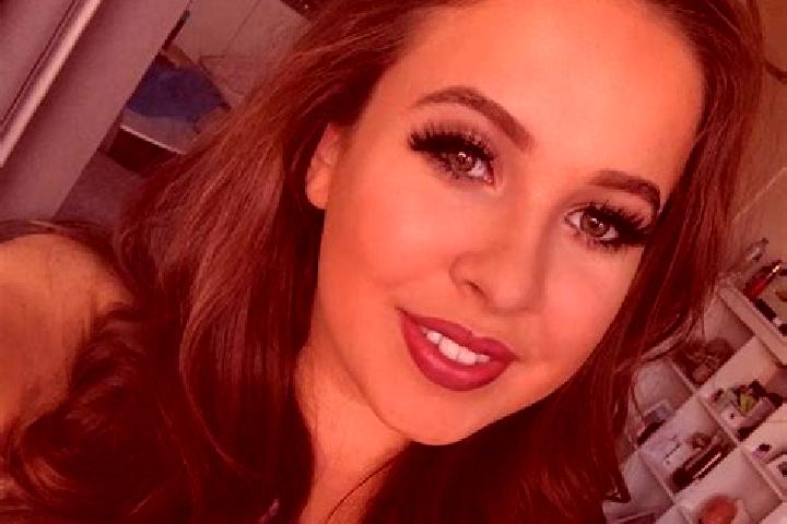 Sage, 28, a brunette dark-eyed european companion based in Santa Lucia di Piave. Offering A-Level, Domination, 69, Striptease, CIM. Available for incall and ...