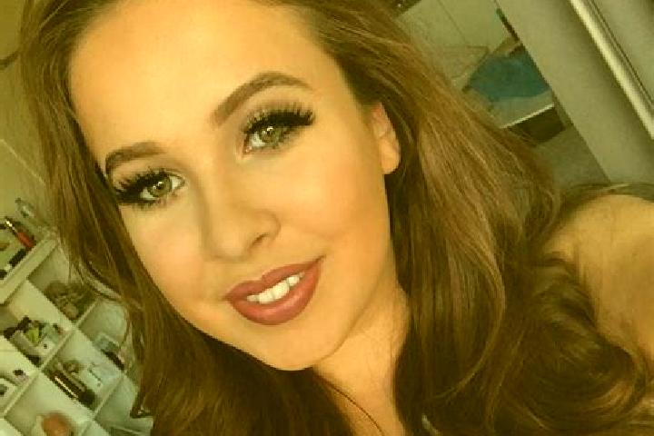 Sage, 28, a brunette green-eyed caucasian companion based in Barand-e Sofla. Offering Fetish, Striptease, Overnight, Party Girl, Girlfriend Experience. Avail...