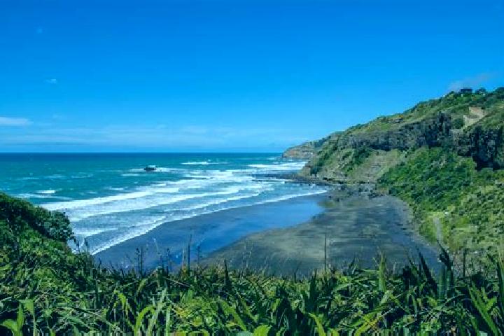 Sage, 28 — Escort in Muriwai Beach, New Zealand