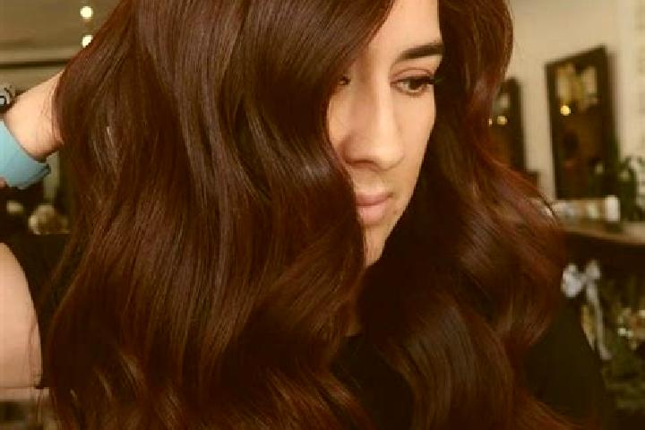 Sage, 29, a auburn dark-eyed indian companion based in Dedinka pri Dunaji. Offering Erotic Massage, BDSM, Fetish, Dinner Date, Couples. Available for incall ...