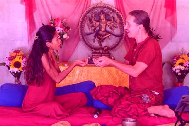 Sage, 29, a brunette amber-eyed indian companion based in Sainte-Marie-Kerque. Offering Duos, Prostate Massage, Tantra. Available for incall and outcall, day...