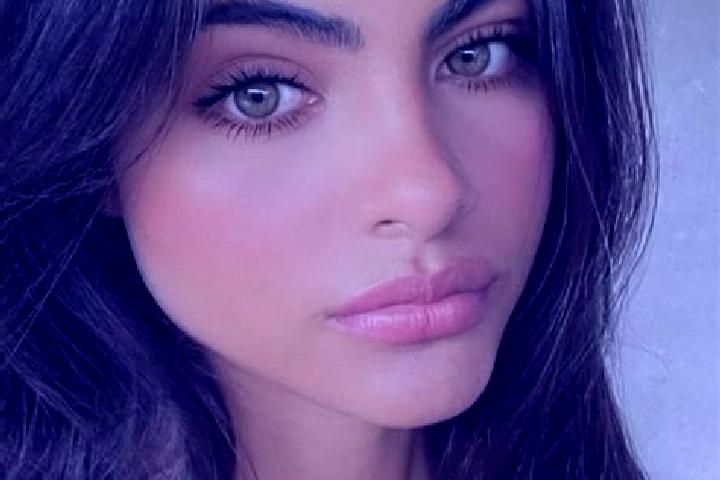 Sage, 29, a brunette green-eyed latina companion based in Charamaddi. Offering BDSM, GFE, Massage, A-Level. Available for incall and outcall, day and evening...