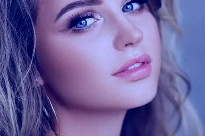 Sage, 29, a dark blonde blue-eyed middle eastern companion based in Zhen an. Offering Tantra, Couples, 69. Available for incall and outcall, day and evening ...